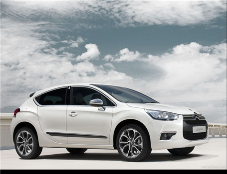 کفپوش چرمی سیتروئن Ds4